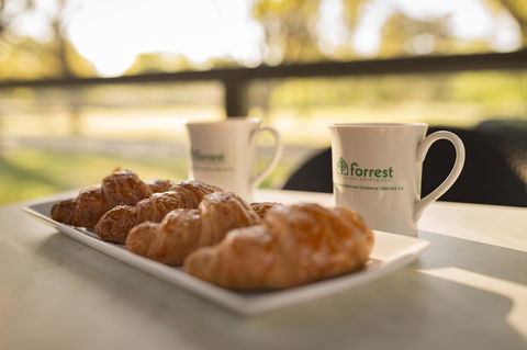 Forrest Hotel & Apartments - Tourism Canberra 8
