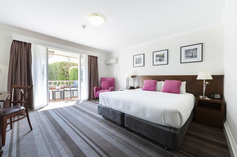 Mercure Canberra - Tourism Canberra 2
