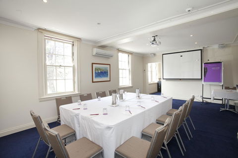 Mercure Canberra - Tourism Canberra 37