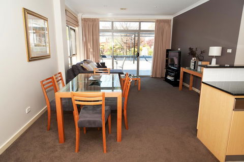 CityStyle Apartments - Tourism Canberra 5