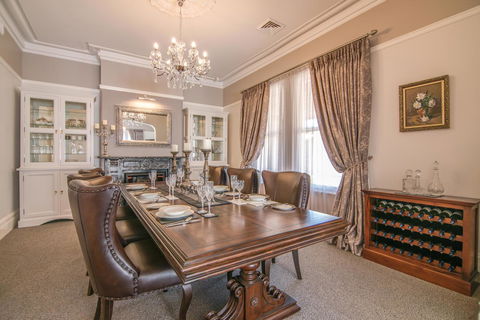De Russie Boutique Hotel - Tourism Canberra 25