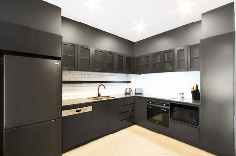 Accommodate Canberra - Parbery - Tourism Canberra 2