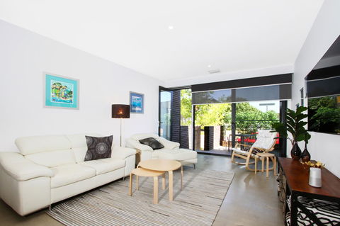 Accommodate Canberra - Parbery - Tourism Canberra 1