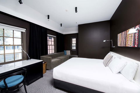 Peppers Gallery Hotel - Tourism Canberra 16