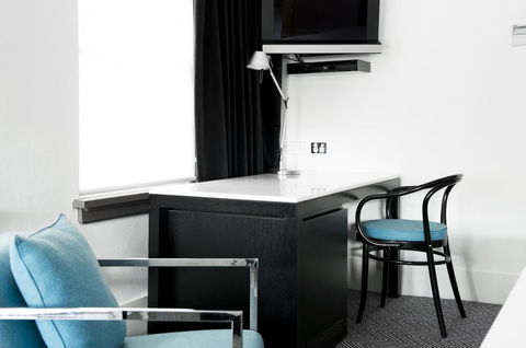Peppers Gallery Hotel - Tourism Canberra 34