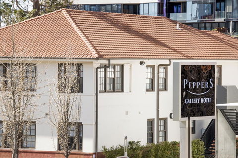 Peppers Gallery Hotel - Tourism Canberra 29