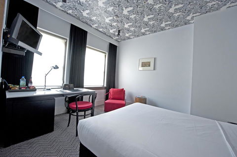 Peppers Gallery Hotel - Tourism Canberra 2