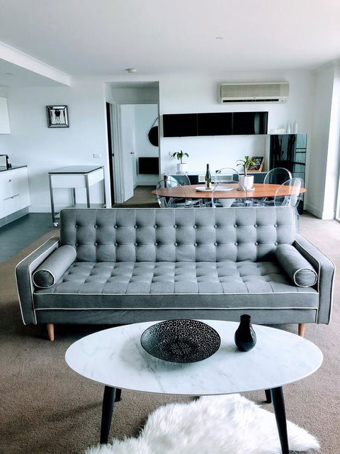 Staying Places - The Avenue - Tourism Canberra 5
