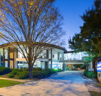 Premier Hotel  Apartments - Tourism Canberra
