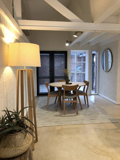 The Loft - Beautiful Central Barossa Apartment - Tourism Canberra 3