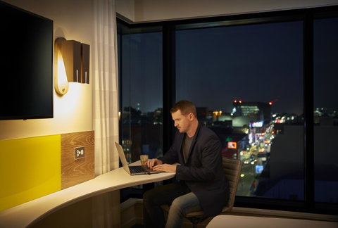 Holiday Inn Express Adelaide City Centre, An IHG Hotel - Tourism Canberra 15