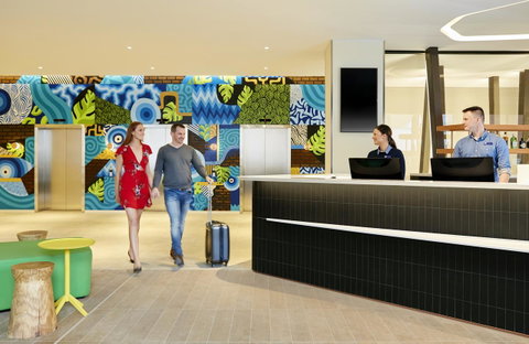 Holiday Inn Express Adelaide City Centre, An IHG Hotel - Tourism Canberra 36