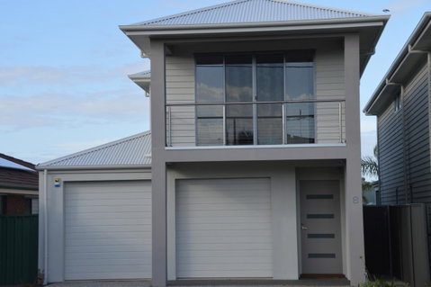 Eastern Breeze - Tourism Canberra 5