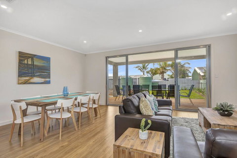 Eastern Breeze - Tourism Canberra 15