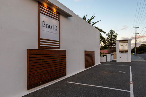 Bay 10 - Suites And Apartments - Tourism Canberra 19