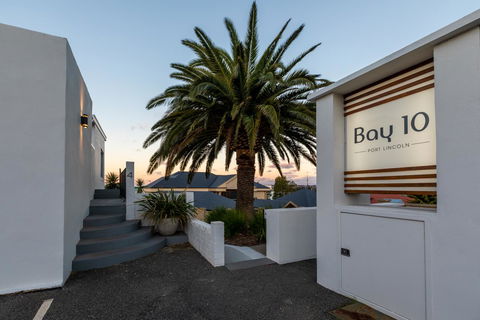 Bay 10 - Suites And Apartments - Tourism Canberra 21