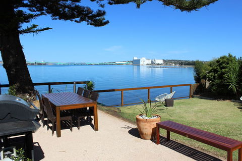 Bay 10 - Suites And Apartments - Tourism Canberra 17