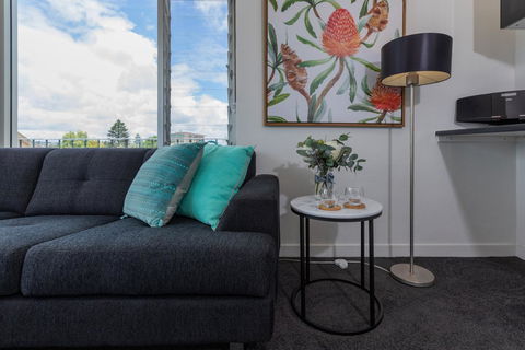 Bay 10 - Suites And Apartments - Tourism Canberra 5