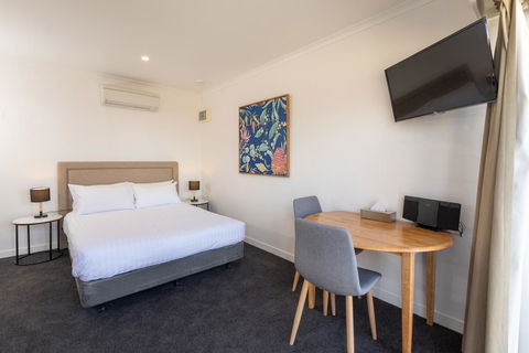 Bay 10 - Suites And Apartments - Tourism Canberra 8