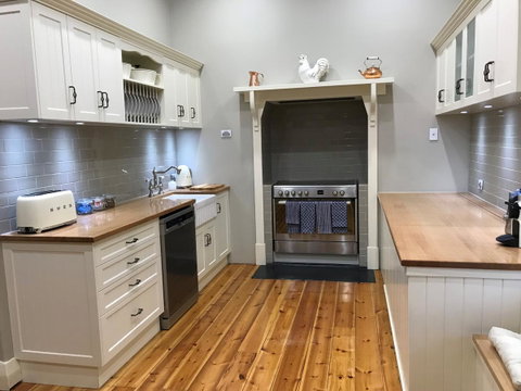 Ambrosia Holiday Home - Tourism Canberra 8