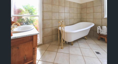 Ambrosia Holiday Home - Tourism Canberra 9