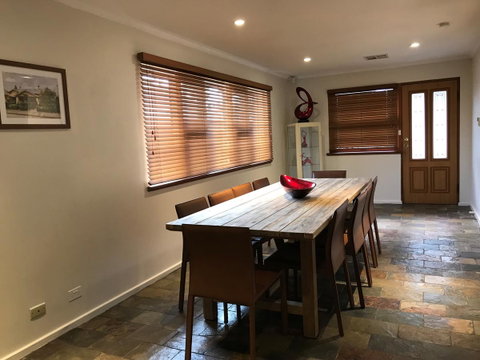 Ambrosia Holiday Home - Tourism Canberra 17