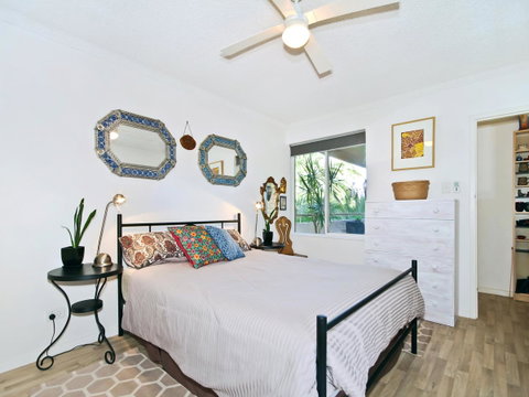 Monaco Court Apartment Adelaide - Tourism Canberra 6