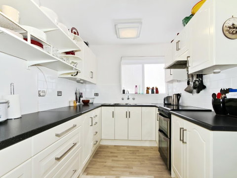Monaco Court Apartment Adelaide - Tourism Canberra 2