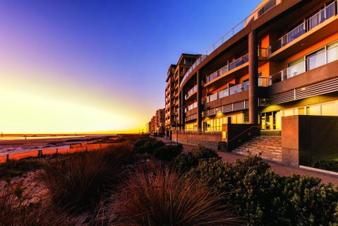Glenelg Beach Studio - Tourism Canberra 0