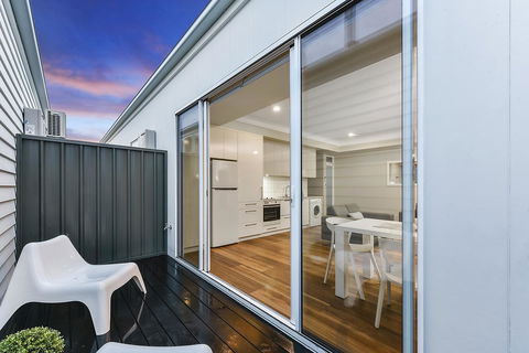 Aloha Central Luxury Apartments - Tourism Canberra 28