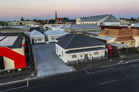 Aloha Central Luxury Apartments - Tourism Canberra 7