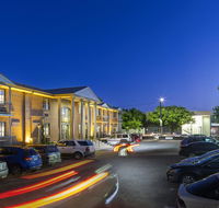 Adelaide Inn - Tourism Canberra
