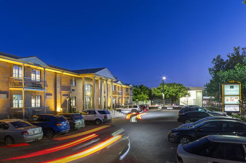 Adelaide Inn - Tourism Canberra 0