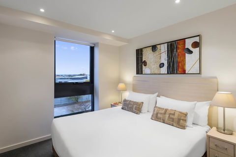 IStay Precinct Adelaide - Tourism Canberra 26