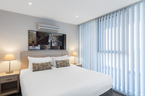 IStay Precinct Adelaide - Tourism Canberra 19