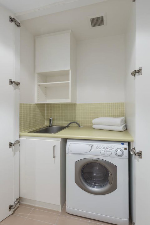 Oaks Glenelg Liberty Suites - Tourism Canberra 29