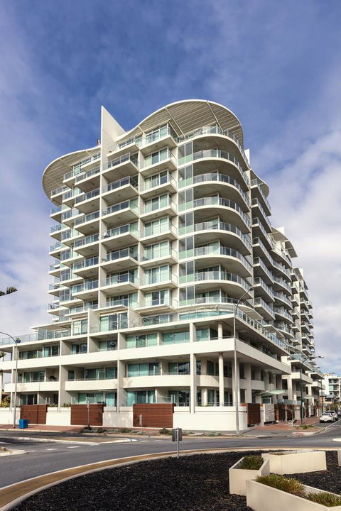 Oaks Glenelg Liberty Suites - Tourism Canberra 1