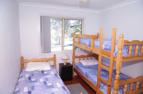 Bellhaven 1, 17 Willow Street - Tourism Canberra 4