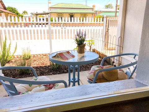 Inglenook Cottage - Tourism Canberra 13