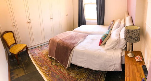 Inglenook Cottage - Tourism Canberra 24