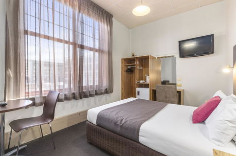 Adelaide Paringa - Tourism Canberra 3