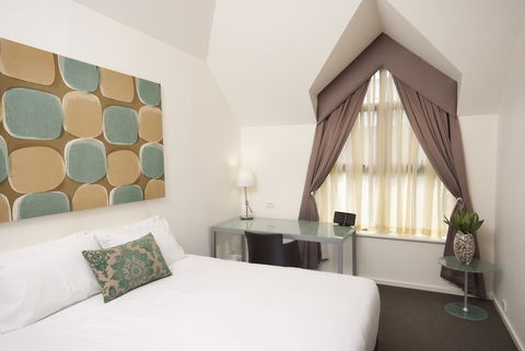 Majestic Old Lion Apartments - Tourism Canberra 3