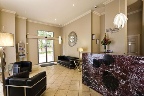 Majestic Old Lion Apartments - Tourism Canberra 14