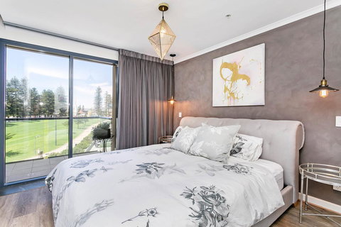 Heart Of Glenelg BnB - Tourism Canberra 0