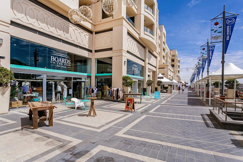 Heart Of Glenelg BnB - Tourism Canberra 17