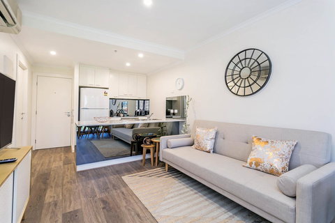 Heart Of Glenelg BnB - Tourism Canberra 7