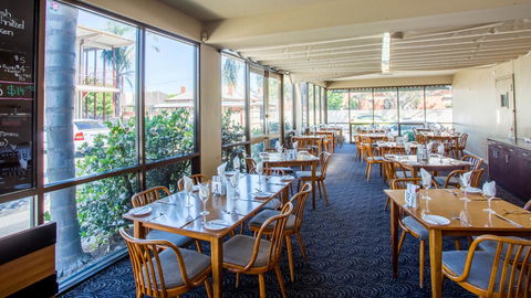 Bay Motel Hotel - Tourism Canberra 10