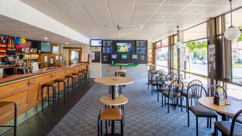 Bay Motel Hotel - Tourism Canberra 13