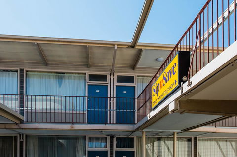 Bay Motel Hotel - Tourism Canberra 8