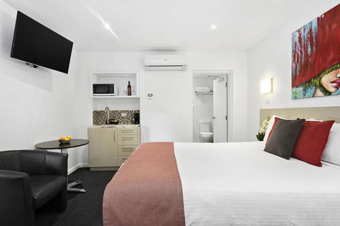 North Adelaide Boutique Stays Accommodation - Tourism Canberra 6
